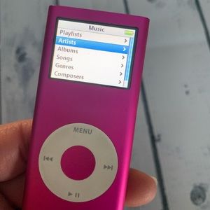 iPod nano pink with Vera Bradley case